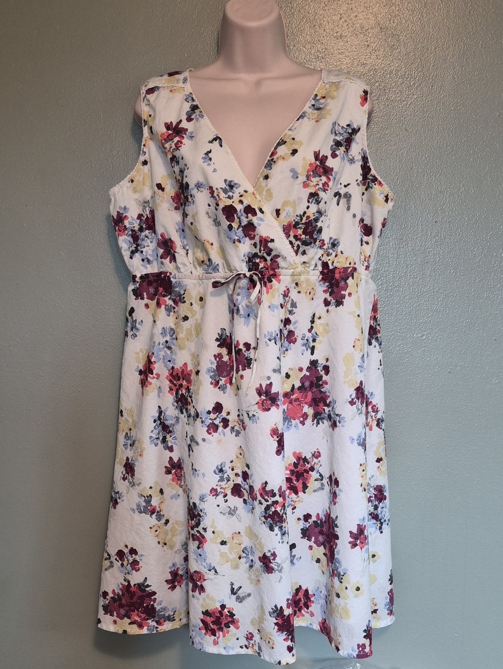 Eddie Bauer Floral Cotton Dress 18P Lined Burgandy Blue on White.
